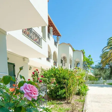 Отель Vassilis Paradise Garden 3*